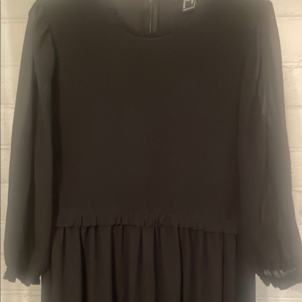Forever 21 Black Long Sleeve Dress - Picture 2 of 3